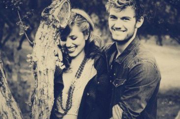 alex-pettyfer-boy-diana-argon-girl-happy-Favim_com-299183